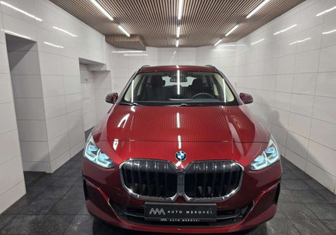 BMW 218, 2025