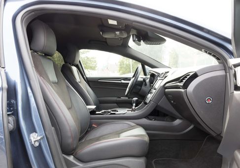 Ford Mondeo, 2021
