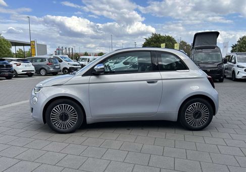 Fiat 500C, 2026