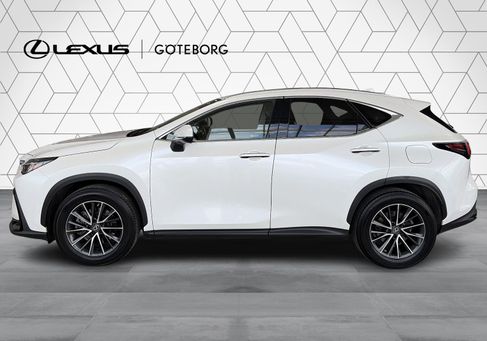 Lexus NX, 2023