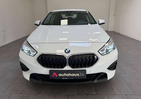 BMW 220, 2022 2