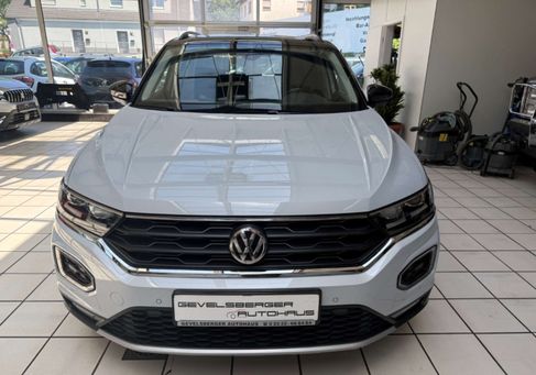 Volkswagen T-Roc, 2019