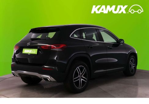Mercedes-Benz GLA 220, 2022
