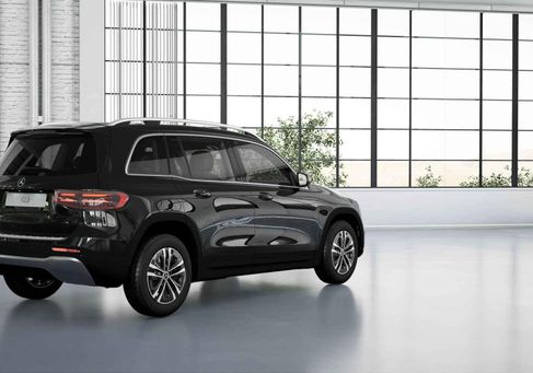 Mercedes-Benz GLB 180, 2025