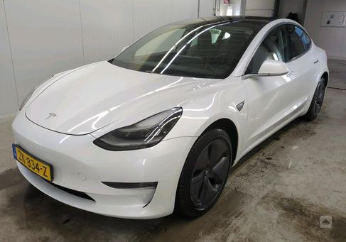 Tesla Model 3, 2019