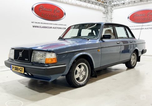 Volvo 244, 1983