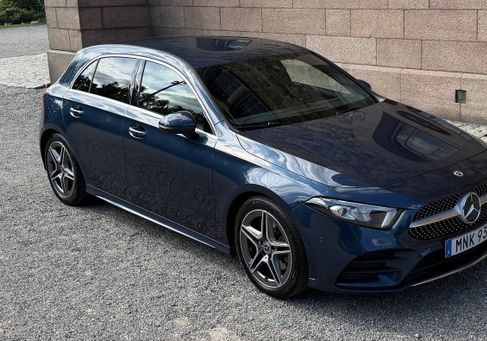 Mercedes-Benz A 220, 2022