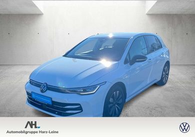 Volkswagen Golf, 2024