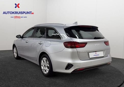 Kia Cee'd, 2022 3