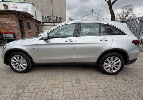 Mercedes-Benz GLC 300, 2020