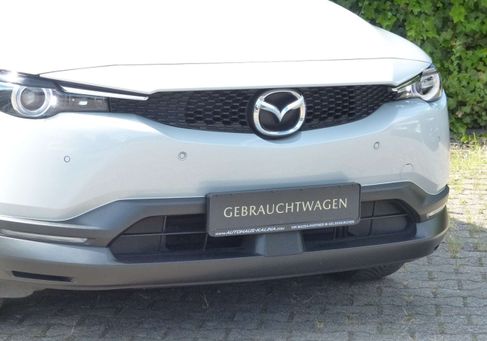 Mazda MX-30, 2022