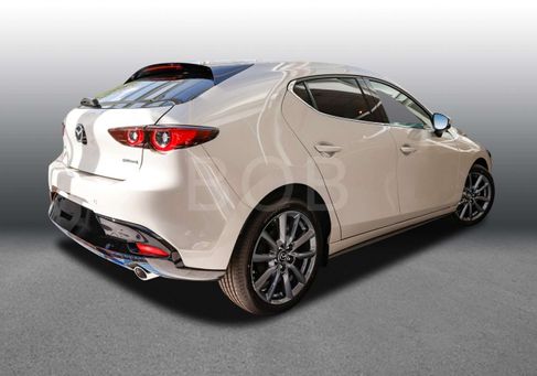 Mazda 3, 2025
