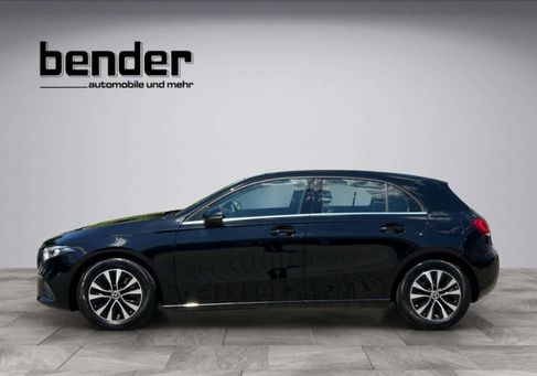 Mercedes-Benz A 180, 2023