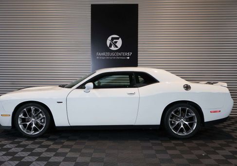 Dodge Challenger, 2022
