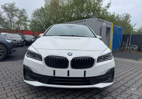 BMW 218, 2019