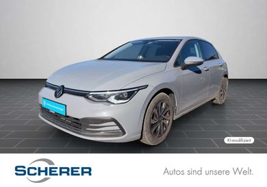 Volkswagen Golf, 2023