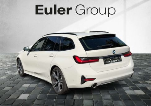 BMW 320, 2022