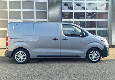 Opel Vivaro, 2022 3