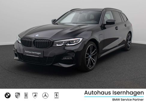 BMW 320, 2022