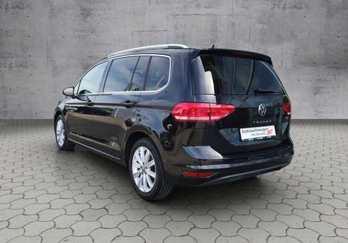 Volkswagen Touran, 2022 3