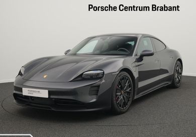 Porsche Taycan, 2022