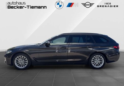 BMW 520, 2022