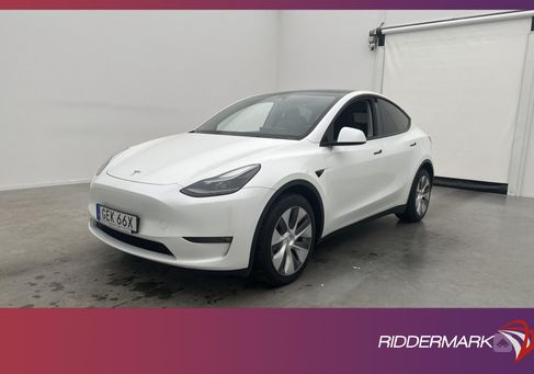 Tesla Model Y, 2023