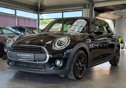 MINI ONE, 2020