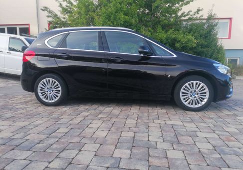 BMW 225, 2017