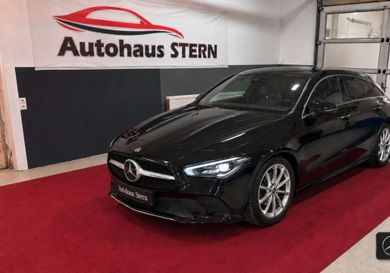 Mercedes-Benz CLA 200, 2022