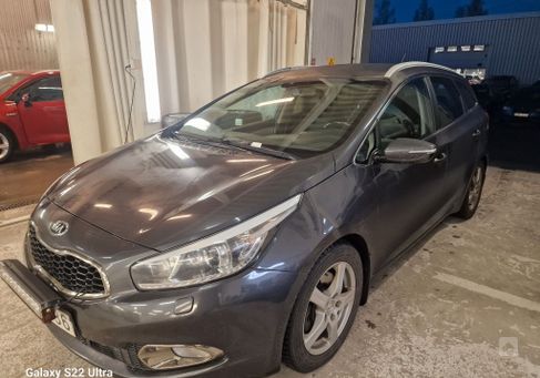 Kia Cee&#039;d Sportswagon, 2013