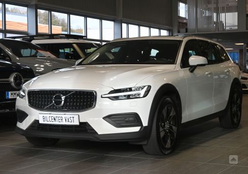 Volvo V60 Cross Country, 2022