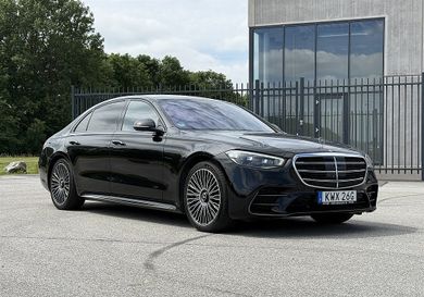 Mercedes-Benz, 2023