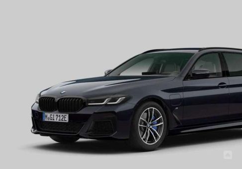 BMW 5 Serija, 2021