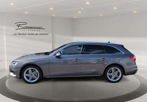 Audi A4, 2022