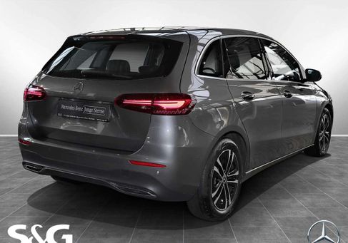 Mercedes-Benz B 200, 2024