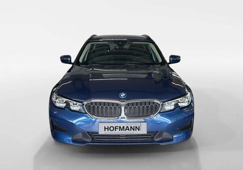 BMW 320, 2022