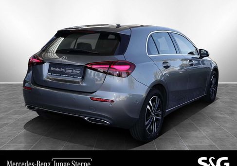 Mercedes-Benz A 180, 2025 3