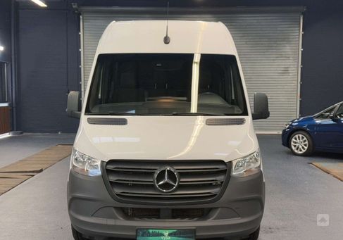 Mercedes-Benz Sprinter, 2021