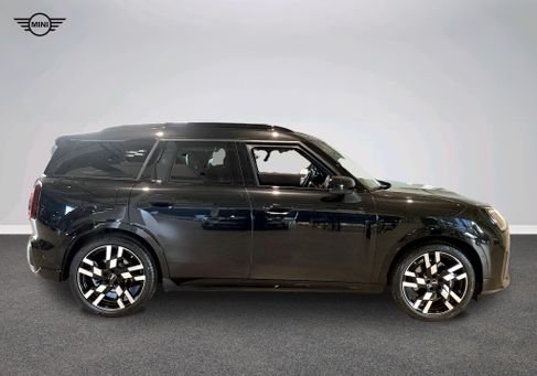 MINI, 2026
