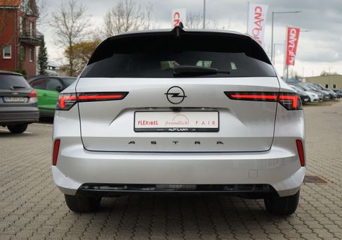 Opel Astra, 2025