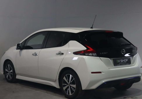 Nissan Leaf, 2020 3