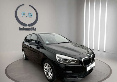 BMW 225, 2020