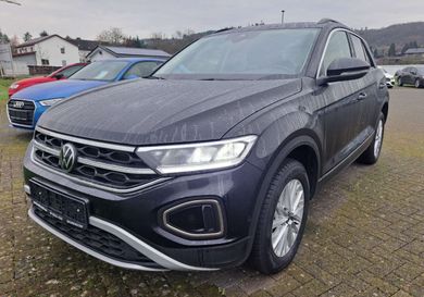 Volkswagen T-Roc, 2023