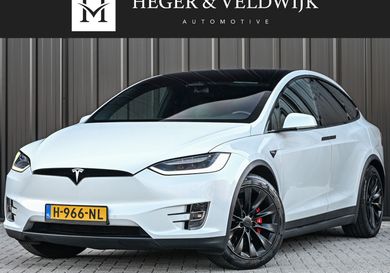 Tesla Model X, 2017