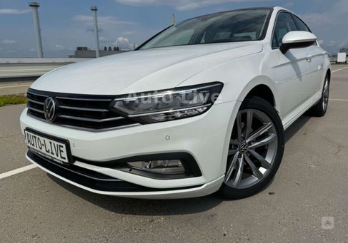 Volkswagen Passat, 2020