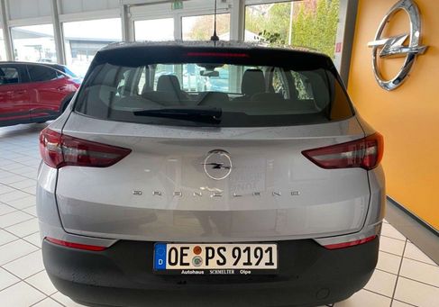 Opel Grandland X, 2022 3