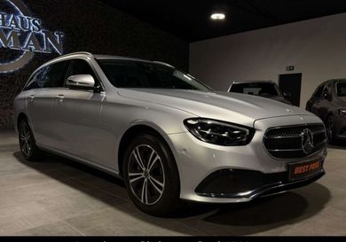 Mercedes-Benz E 220, 2022
