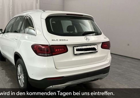 Mercedes-Benz GLC 200, 2022