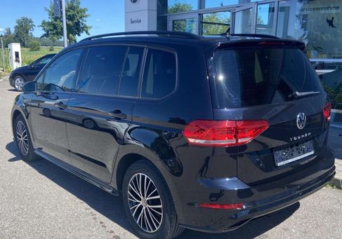 Volkswagen Touran, 2023 3